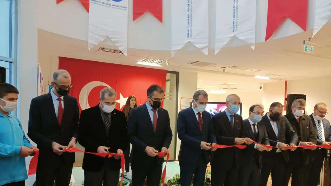 Sayın Cumhurbaşkanımız Recep Tayyip Erdoğan'ın katılımıyla Türkiye'de ve okulumuz bünyesinde bulunan Mesleki Eğitim Merkezlerinin (MESEM) toplu açılışı yapıldı.